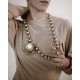 Colar Luiza Rogi Zoe Longo Bolas Metal Prata Envelhecida