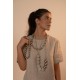 Colar Luiza Rogi Zoe Longo Bolas Metal Ouro Envelhecida