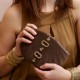 Bolsa Camila Klein Clutch Ostra Veludo Marrom
