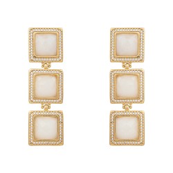 Brinco Fane's Pedra Natural Quartzo Branco Zircônias Dourado