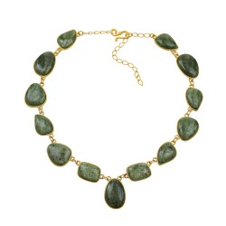 Colar Fane's Pedras Naturais Jaspe Curto Metal Dourado