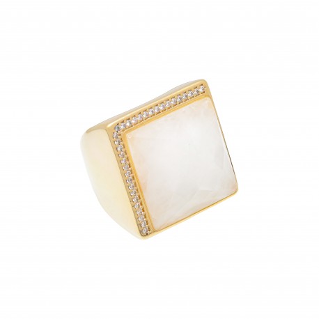 Anel Fane's Pedra Natural Quartzo Branco Zircônias Metal Dourado