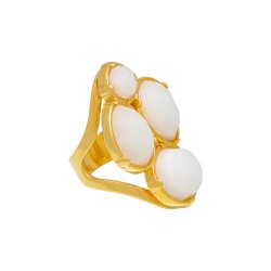 Anel Fane's Pedra Natural Quartzo Branco Metal Dourado