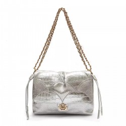 Bolsa Isla Marea Patch Scale Flap Prata